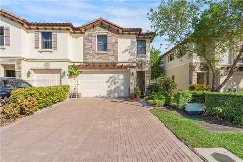6970 Broadland Way, Coconut Creek, FL 33073