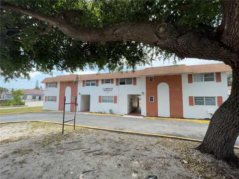 15700 NW 2nd Ave, Miami, FL 33169