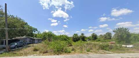 23114 Avenue D, Other City - In The State Of Florida, FL 33920