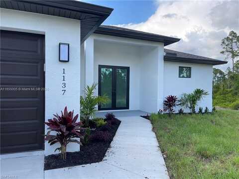 1137 Damen ST E, Lehigh Acres, FL 33974