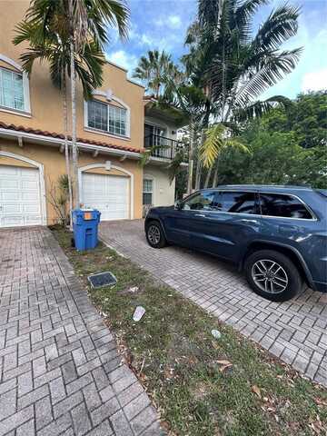 3450 NW 17th Ter, Oakland Park, FL 33309