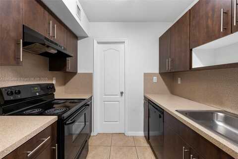 13 S Royal Poinciana Blvd, Miami Springs, FL 33166