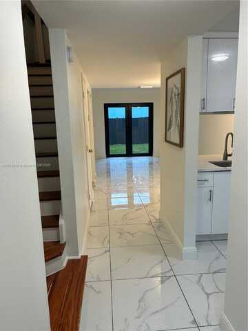 153 NE 141st St, Miami, FL 33161