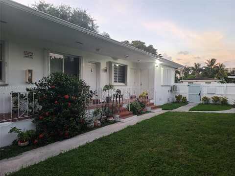 1365 NE 111th St, Miami, FL 33161