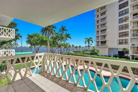 1430 Brickell Bay Dr, Miami, FL 33131