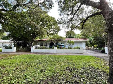 810 Anastasia Ave, Coral Gables, FL 33134