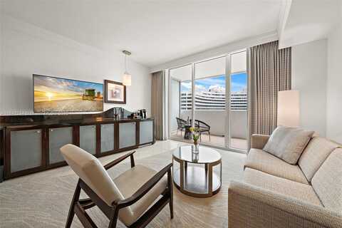 4391 Collins Ave, Miami Beach, FL 33140