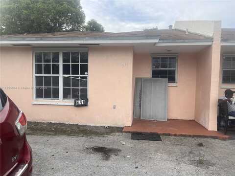 571 NE 136th St, North Miami, FL 33161