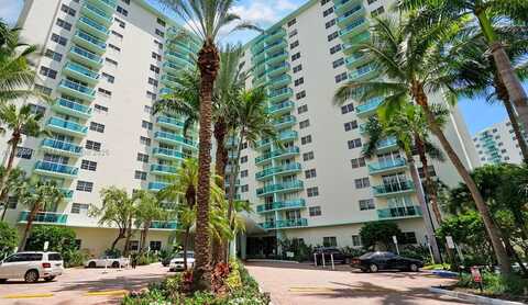 3901 S Ocean Dr, Hollywood, FL 33019