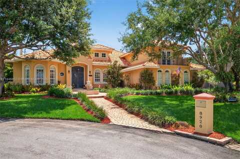 8920 SW 162nd Ter, Palmetto Bay, FL 33157