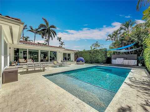 1080 NE 104th St, Miami Shores, FL 33138