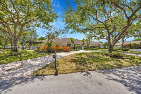 15920 SW 81st Ave, Palmetto Bay, FL 33157
