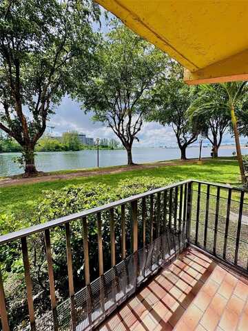 4805 NW 7th St, Miami, FL 33126