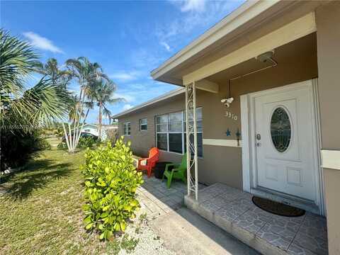 3310 Auburn Blvd, Fort Lauderdale, FL 33312