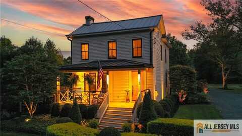 1007 Ridge Road, Brunswick Gardens, NJ 08852