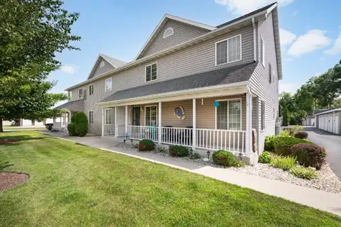 55 Stark St, Williams Bay, WI 53191