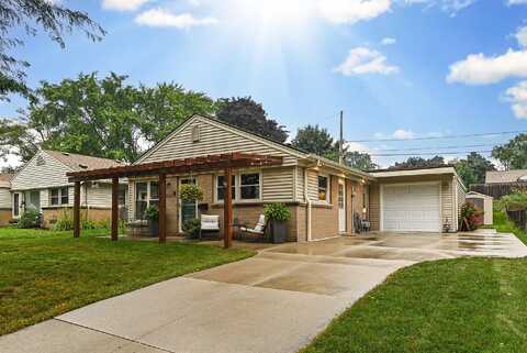 2834 S 57th St, Milwaukee, WI 53219