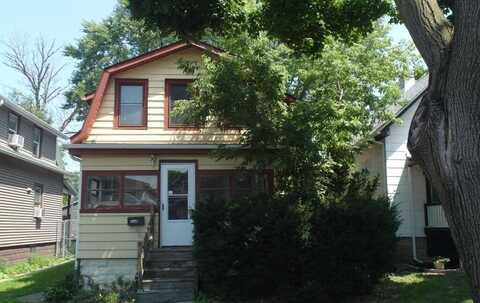 170 S 64th St, Milwaukee, WI 53214