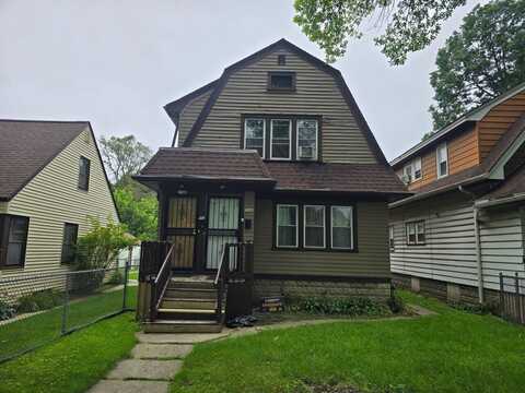 3746 N 38th St, Milwaukee, WI 53216