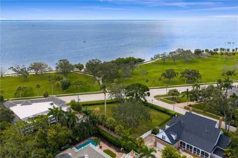1500 N SHORE DRIVE NE, Saint Petersburg, FL 33704