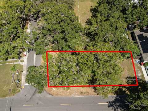 901 E WARREN STREET, PLANT CITY, FL 33563