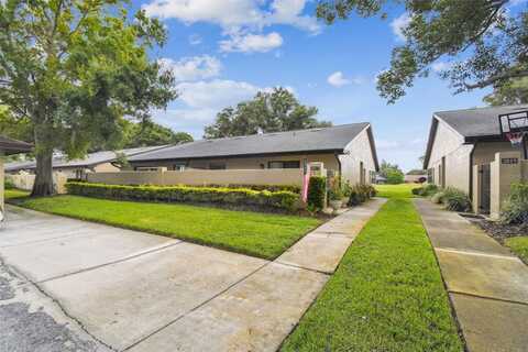 2817 WINGFOOT COURT, WINTER HAVEN, FL 33884