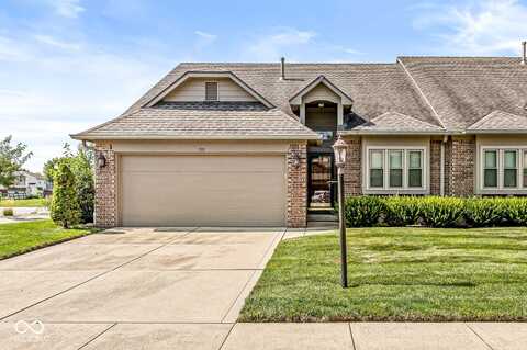 735 Cottage Lane, Greenwood, IN 46143