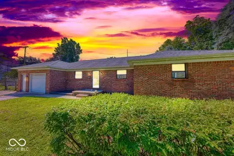 109 E Harrison Street, Martinsville, IN 46151