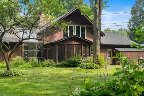 6434 Woodmire, Shelby, MI 48316