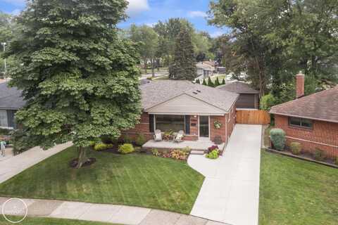 28133 Diesing, Madison Heights, MI 48071