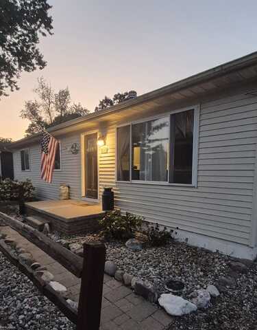 4575 Braidwood, White Lake, MI 48383