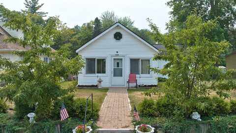 728 Bay, Bay City, MI 48706
