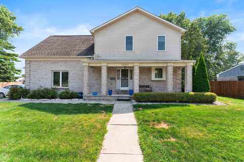 22212 MYLLS, Saint Clair Shores, MI 48081