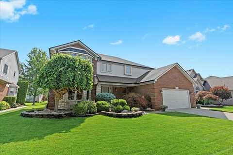 55522 Danube, Macomb, MI 48042