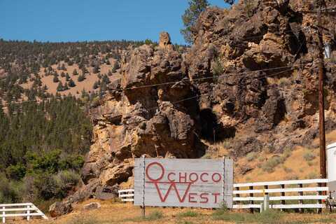 NE TL 700 Irvine Avenue, Prineville, OR 97754