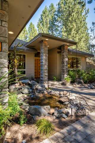 2610 NW Morris Court, Bend, OR 97703