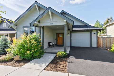 945 E Horse Back Trail, Sisters, OR 97759