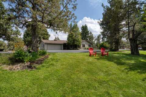 62245 Cody Road, Bend, OR 97701