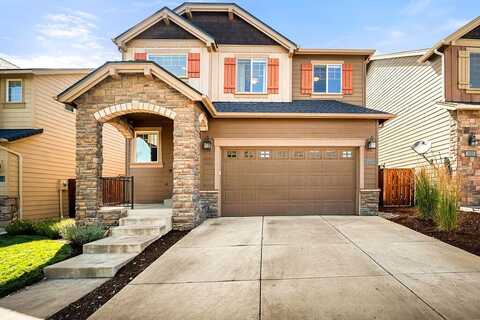 20450 Jacklight Lane, Bend, OR 97702