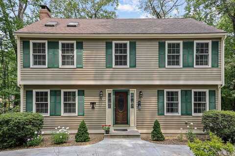 32 Sibley Road, Sutton, MA 01590