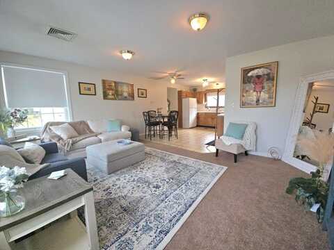 133 Middlesex St, Chelmsford, MA 01836