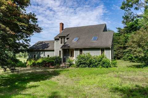 57 Milk St, Blackstone, MA 01504
