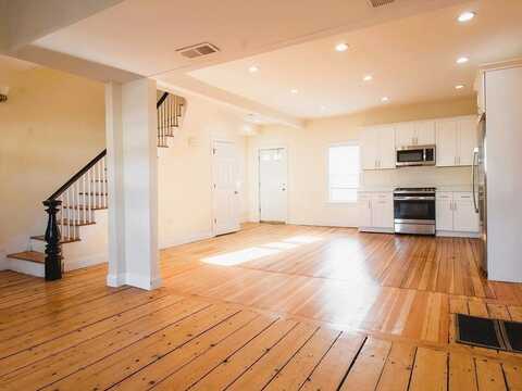 14 Humboldt Place, Boston, MA 02127