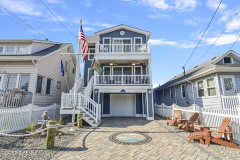 63 Farragut Avenue, Seaside Park, NJ 08752