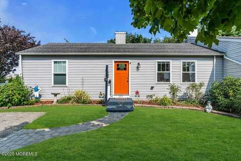 3315 Mystic Port Place, Toms River, NJ 08753