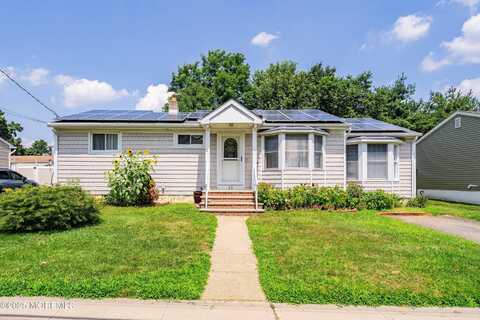 55 Helen Avenue, Freehold, NJ 07728