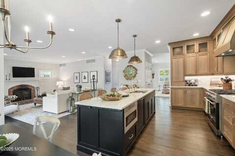 43 Park Avenue, Rumson, NJ 07760