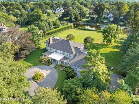 8 Buttonwood Lane, Rumson, NJ 07760