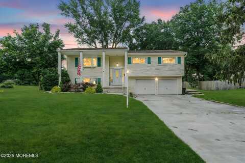 9 Warren Drive, Matawan, NJ 07747