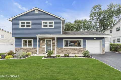 3 Briscoe Terrace, Hazlet, NJ 07730